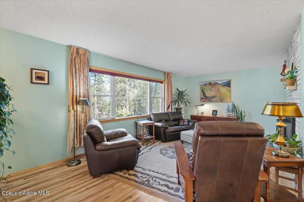 1423 S PULPWOOD ROAD Medical Lake, WA 99022