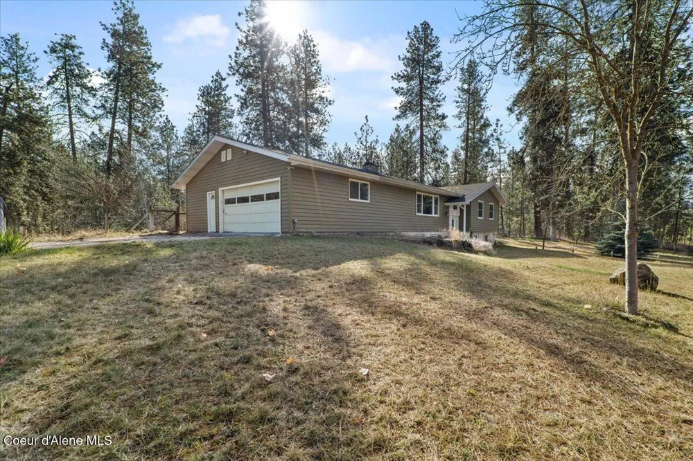 1423 S PULPWOOD ROAD Medical Lake, WA 99022