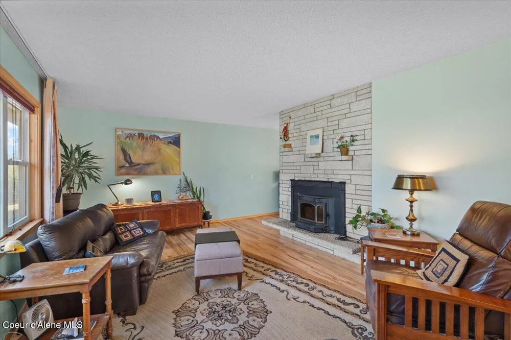 1423 S PULPWOOD ROAD Medical Lake, WA 99022