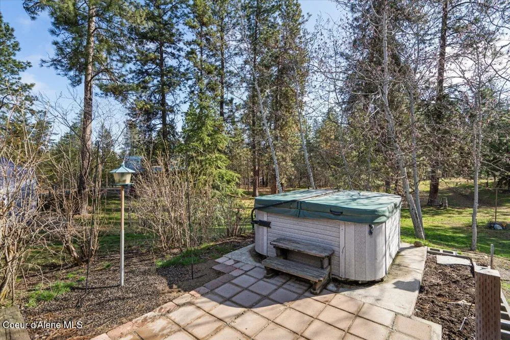 1423 S PULPWOOD ROAD Medical Lake, WA 99022
