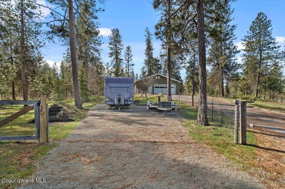 1423 S PULPWOOD ROAD Medical Lake, WA 99022
