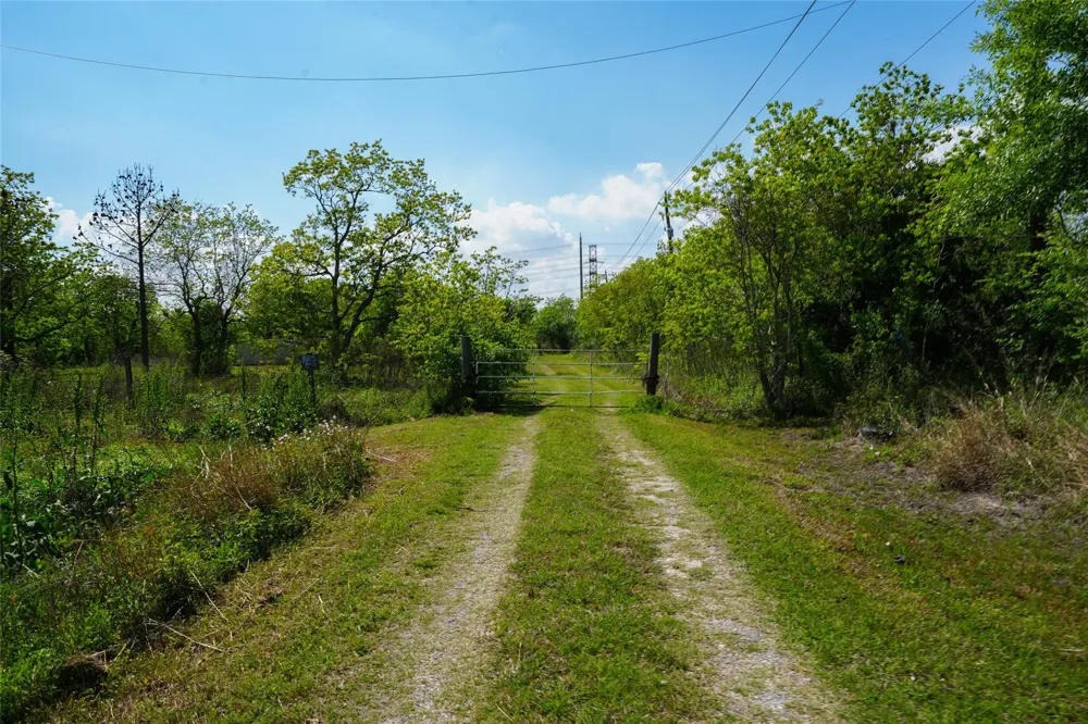 2302 H STREET Deer Park, TX 77536