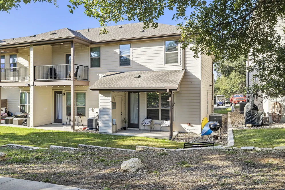 575 Demarett Drive Point Venture, TX 78645