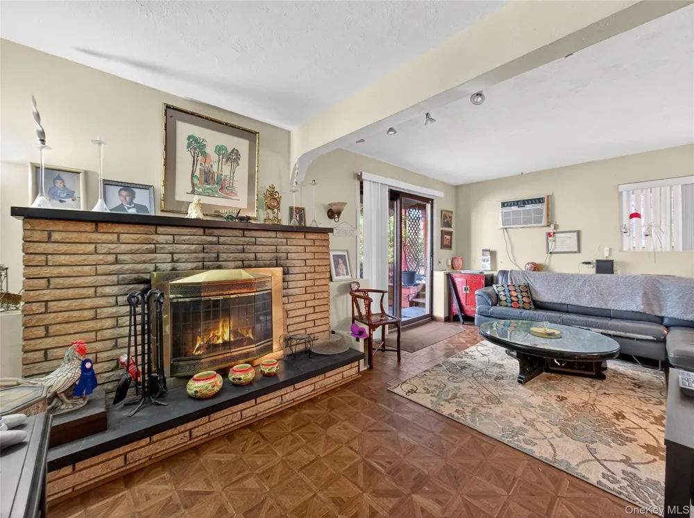 450 Valentine Avenue Sparkill, NY 10976
