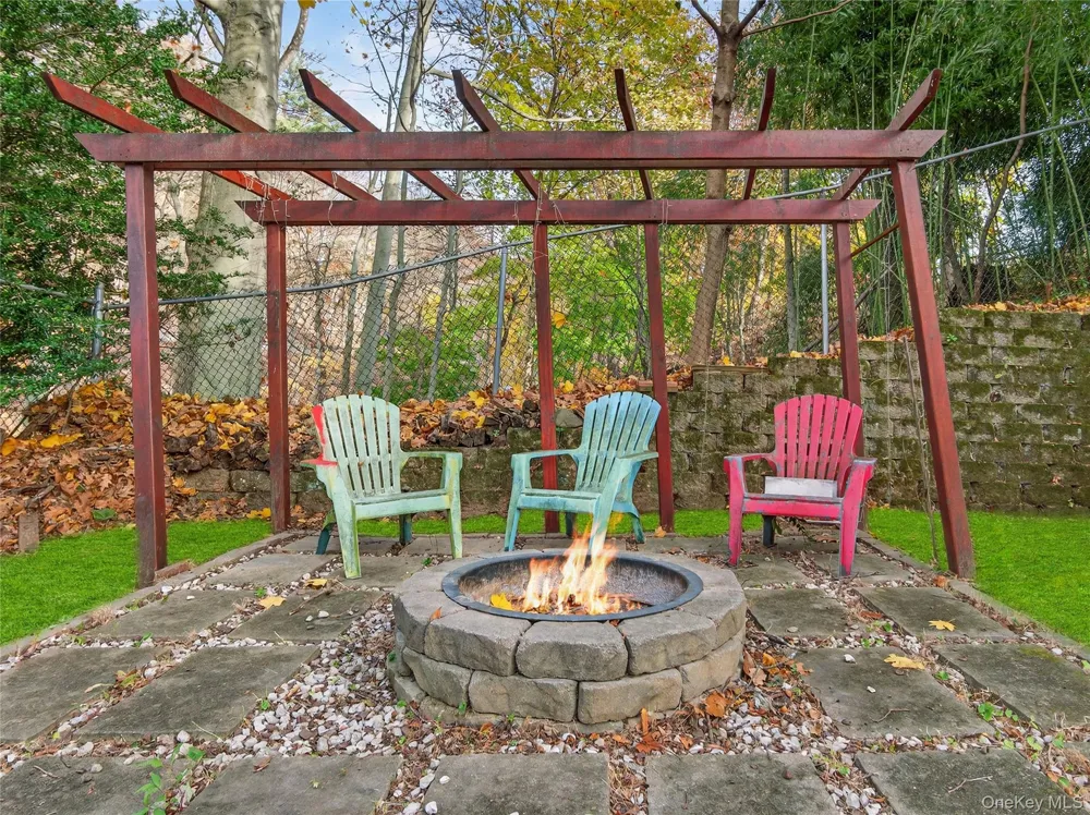 450 Valentine Avenue Sparkill, NY 10976