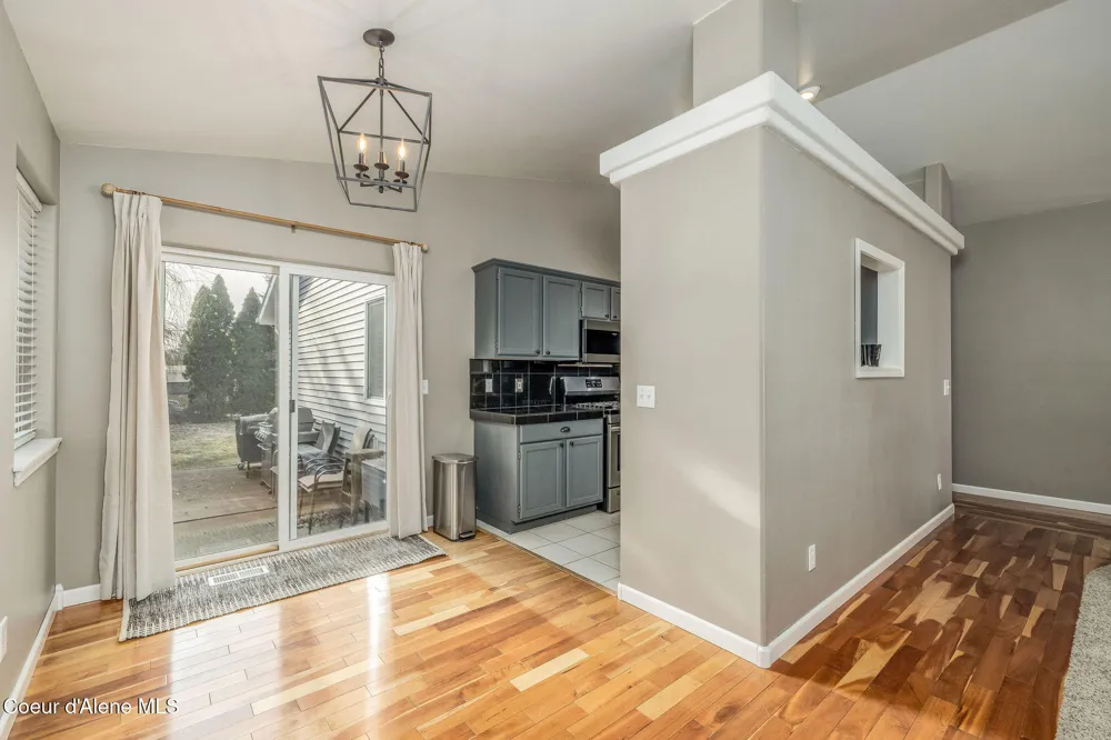 1066 E Ezra Avenue Hayden, ID 83835