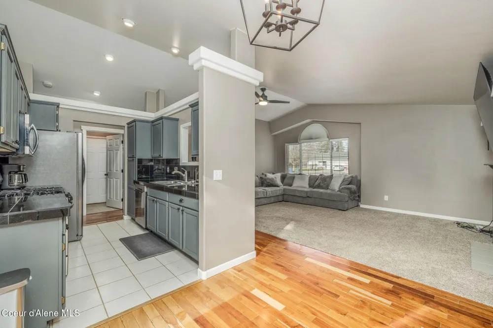 1066 E Ezra Avenue Hayden, ID 83835