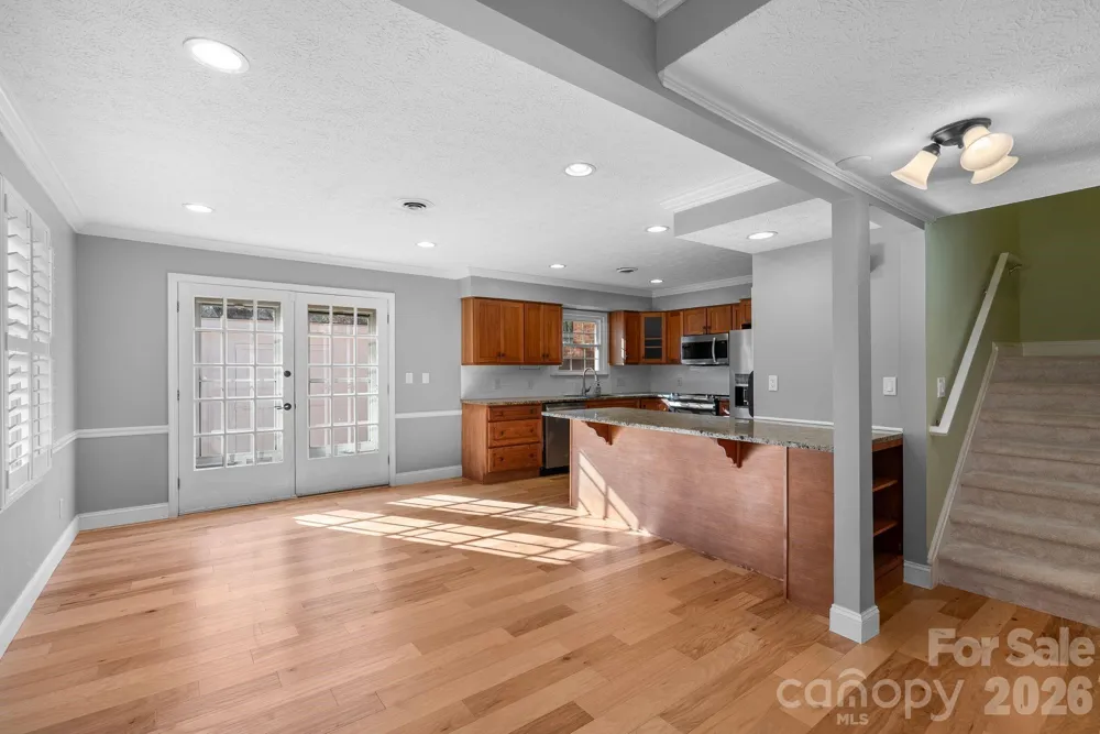 1411 Kensington Road Hendersonville, NC 28791