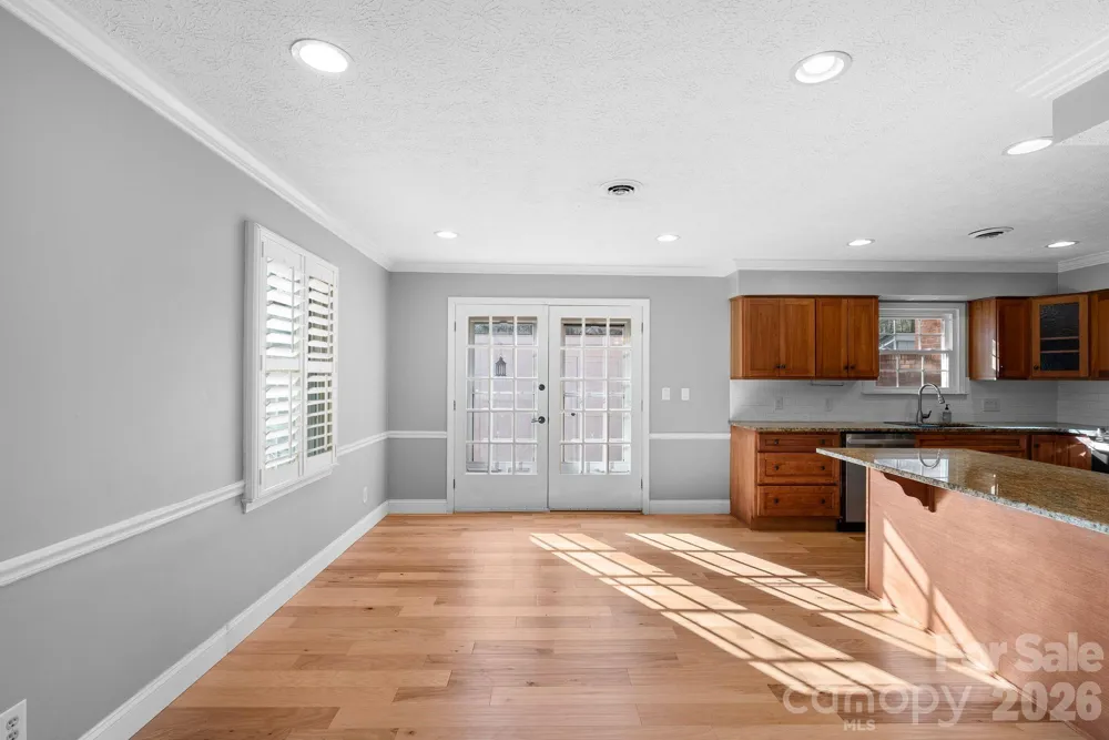1411 Kensington Road Hendersonville, NC 28791