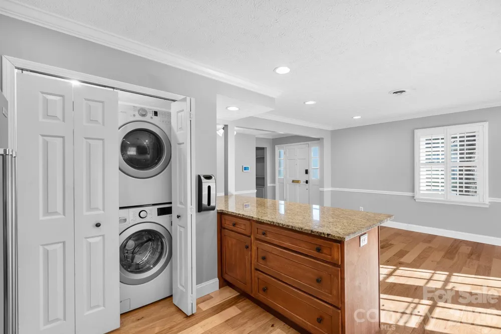 1411 Kensington Road Hendersonville, NC 28791