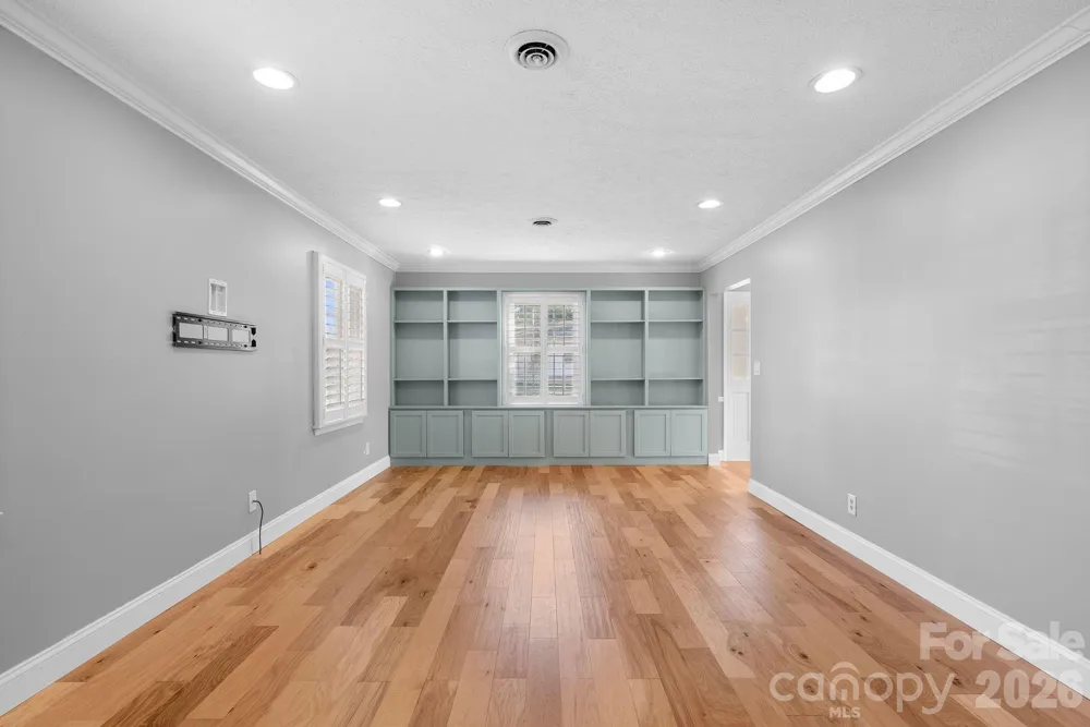 1411 Kensington Road Hendersonville, NC 28791