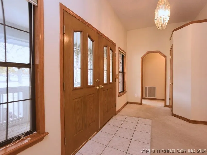 1119 Rolling Oaks Road Grove, OK 74344
