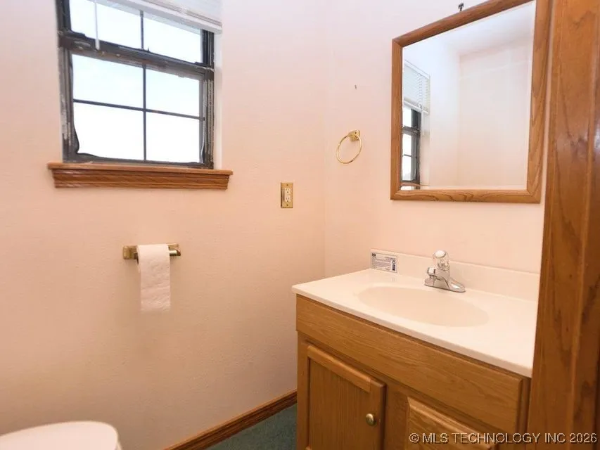1119 Rolling Oaks Road Grove, OK 74344