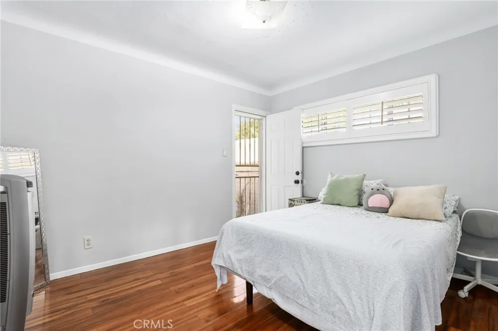 10525 Washington Avenue South Gate, CA 90280