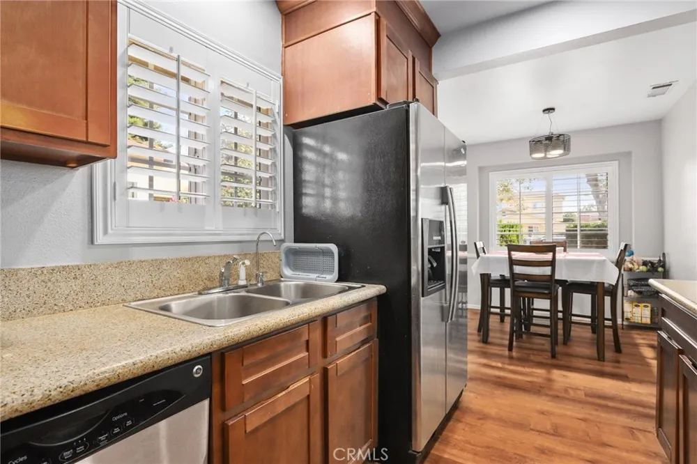 10525 Washington Avenue South Gate, CA 90280