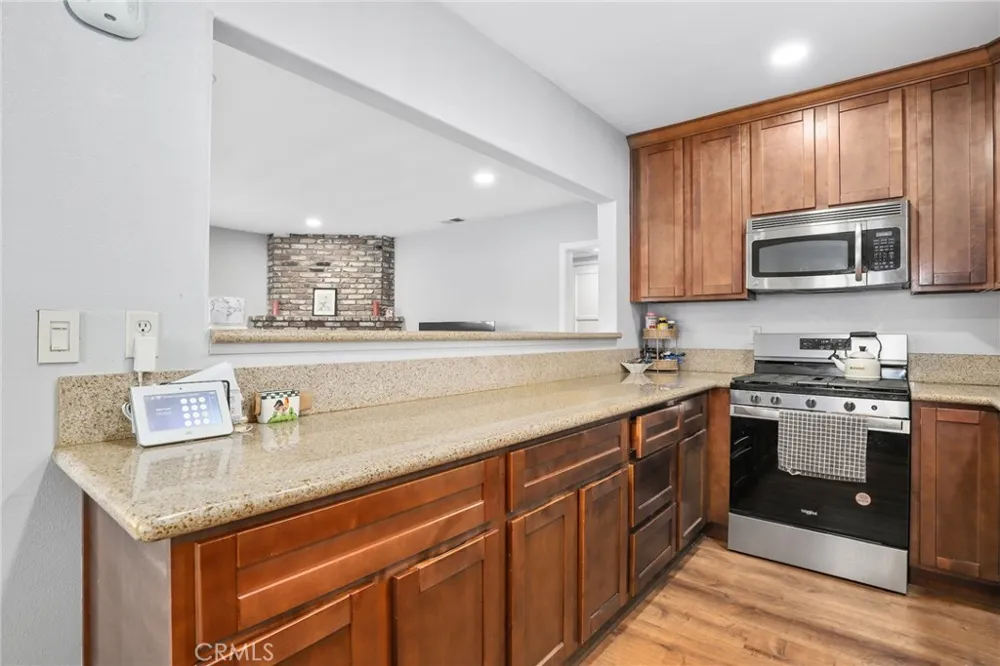 10525 Washington Avenue South Gate, CA 90280