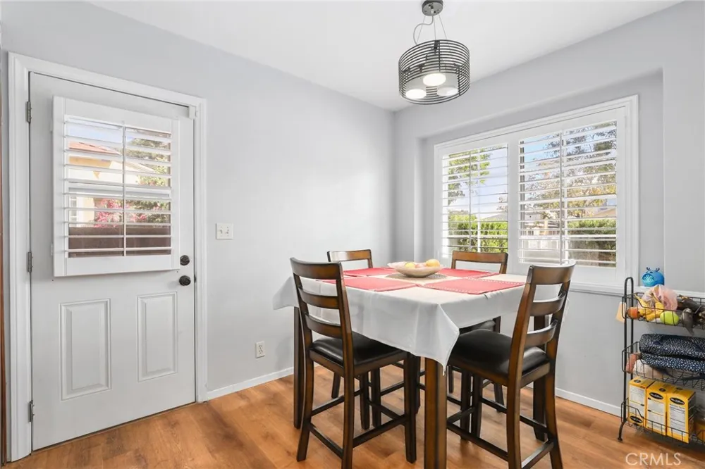 10525 Washington Avenue South Gate, CA 90280
