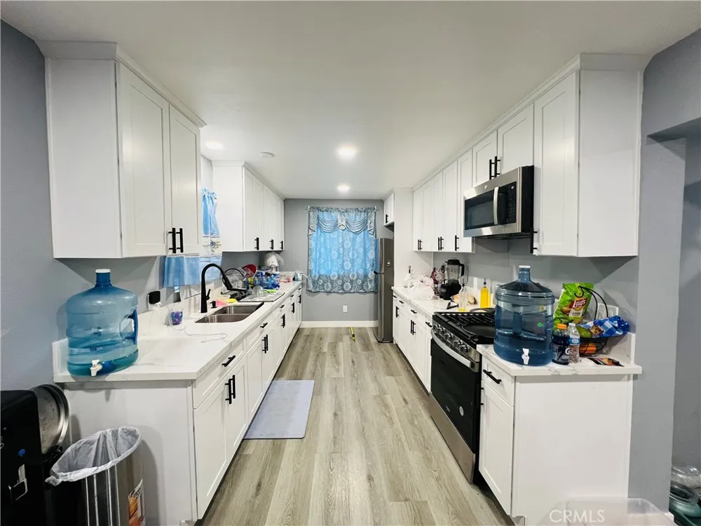 52343 Adele Avenue Cabazon, CA 92230