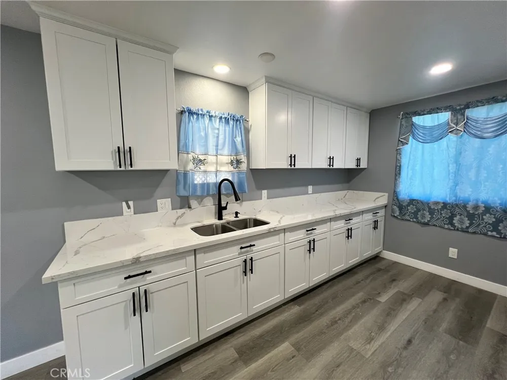 52343 Adele Avenue Cabazon, CA 92230