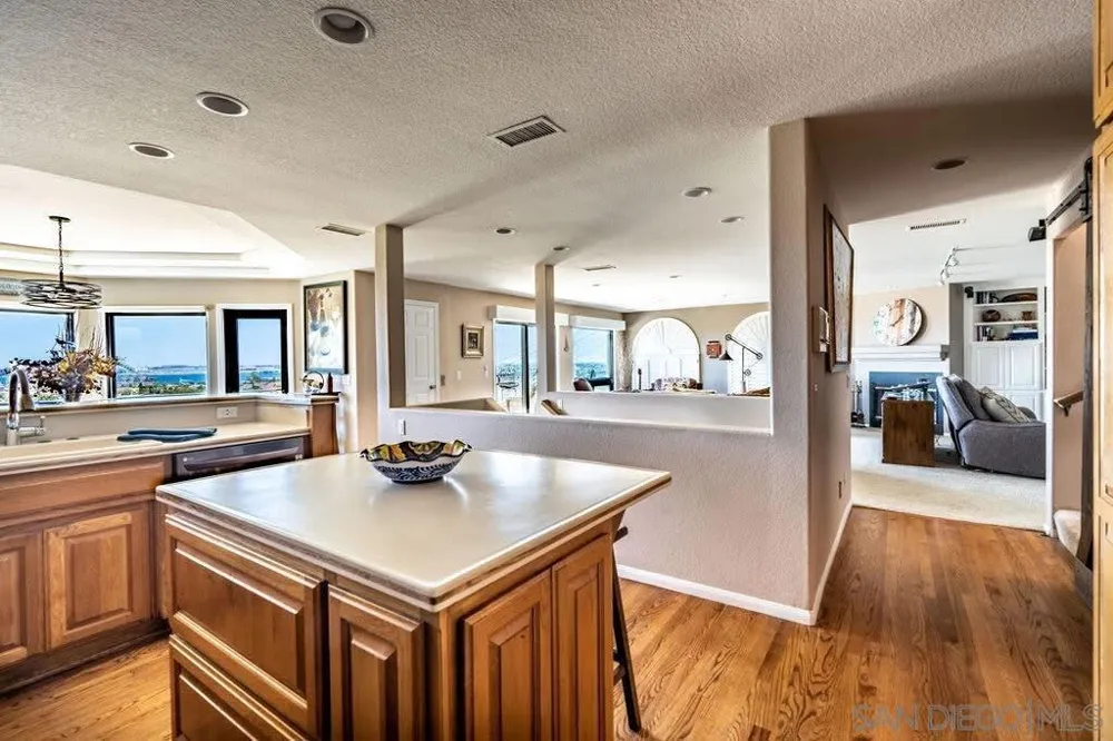 2110 Locust St San Diego, CA 92106