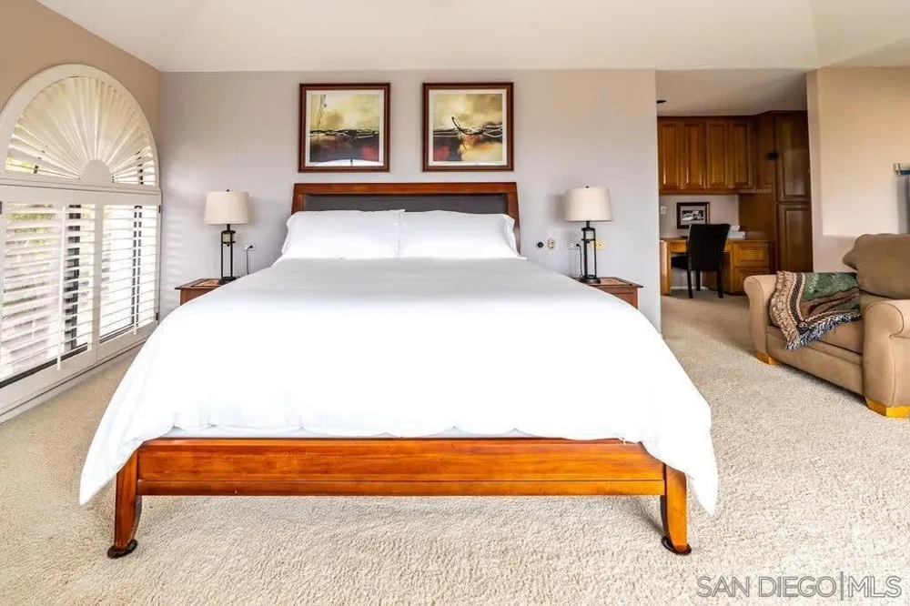 2110 Locust St San Diego, CA 92106
