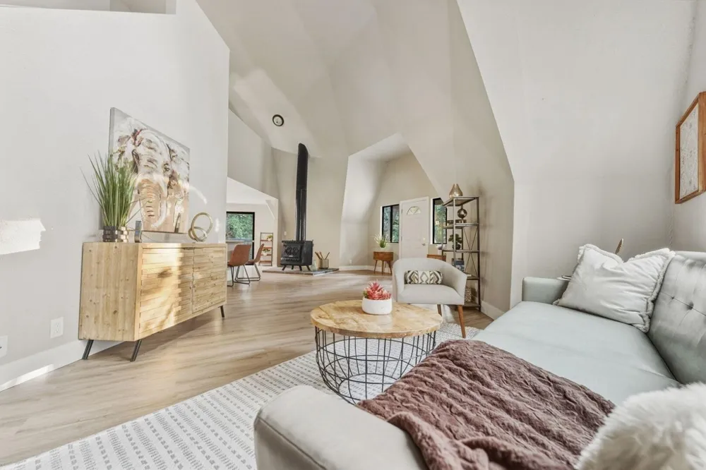 5841 Fallen Oak TRL Pollock Pines, CA 95726