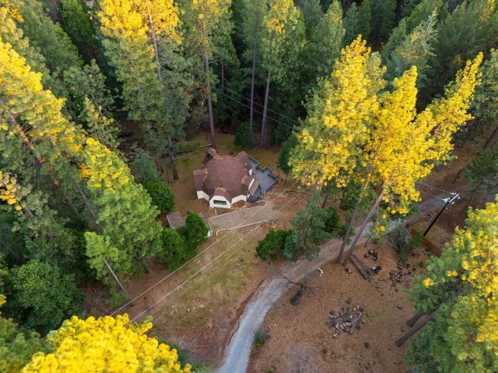 5841 Fallen Oak TRL Pollock Pines, CA 95726
