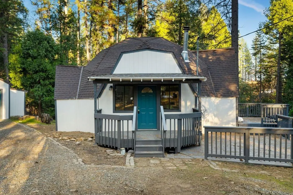 5841 Fallen Oak TRL Pollock Pines, CA 95726