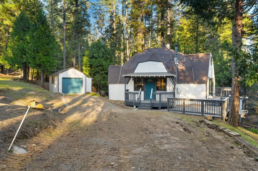 5841 Fallen Oak TRL Pollock Pines, CA 95726