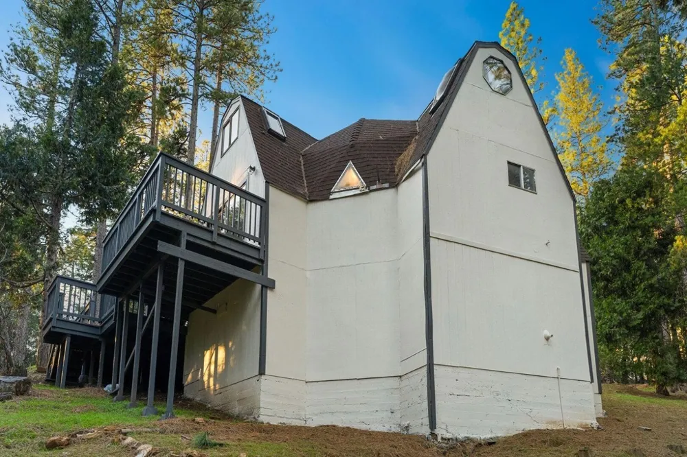 5841 Fallen Oak TRL Pollock Pines, CA 95726