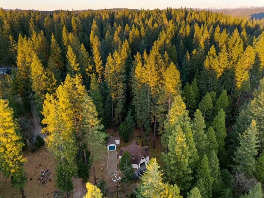 5841 Fallen Oak TRL Pollock Pines, CA 95726