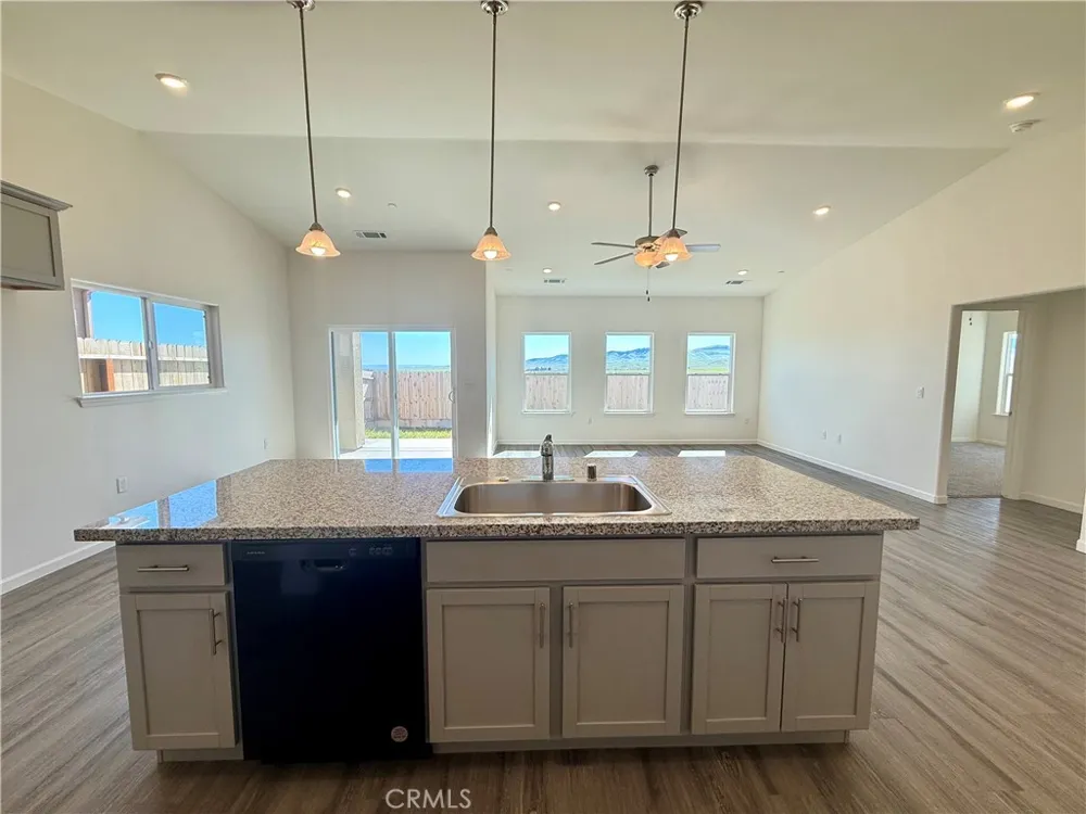 1200 Orange Street Avenal, CA 93204