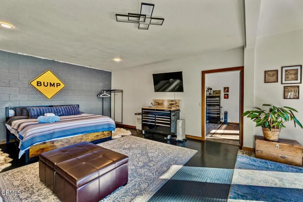 40401 Little River-Airport Road Little River, CA 95456
