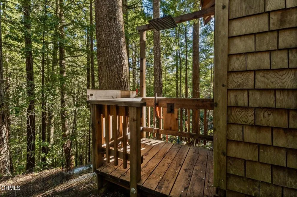40401 Little River-Airport Road Little River, CA 95456