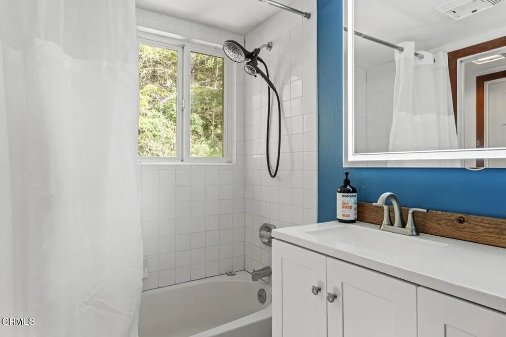 40401 Little River-Airport Road Little River, CA 95456