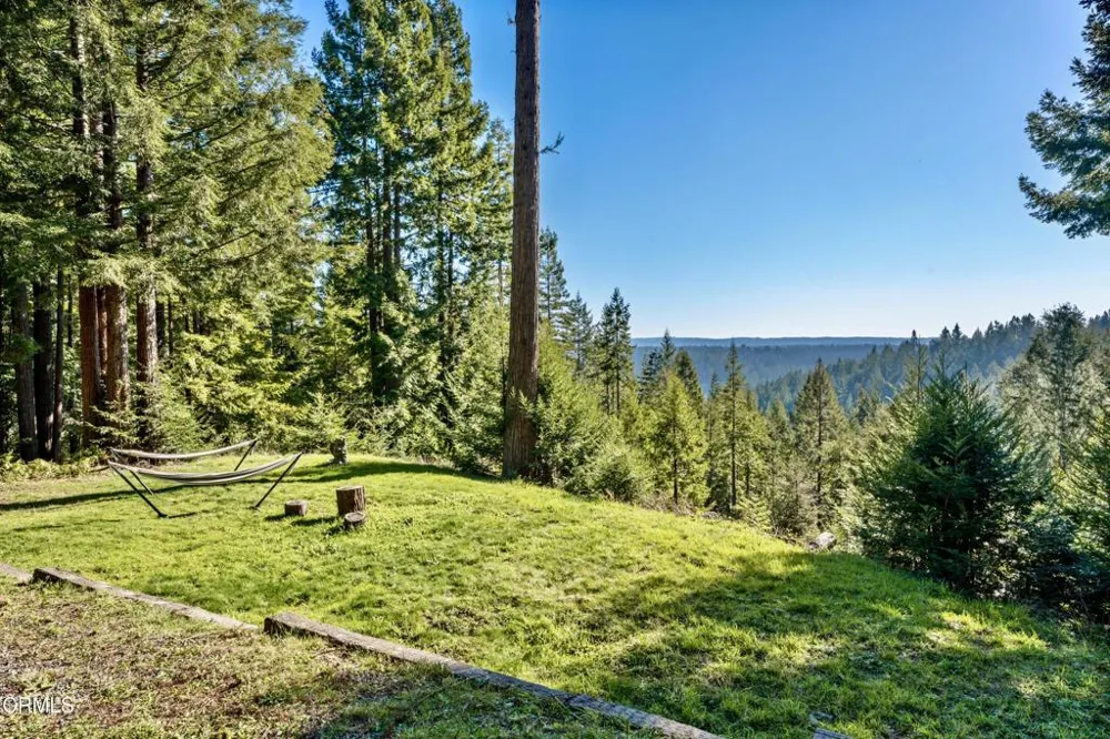 40401 Little River-Airport Road Little River, CA 95456