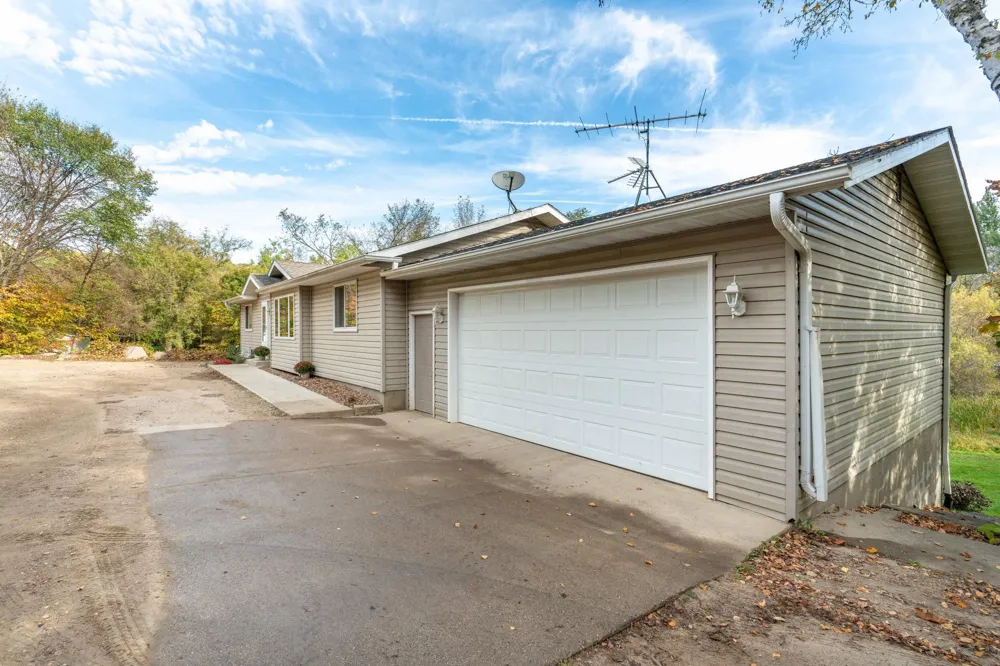 33003 County Hwy 27 Erhard, MN 56534
