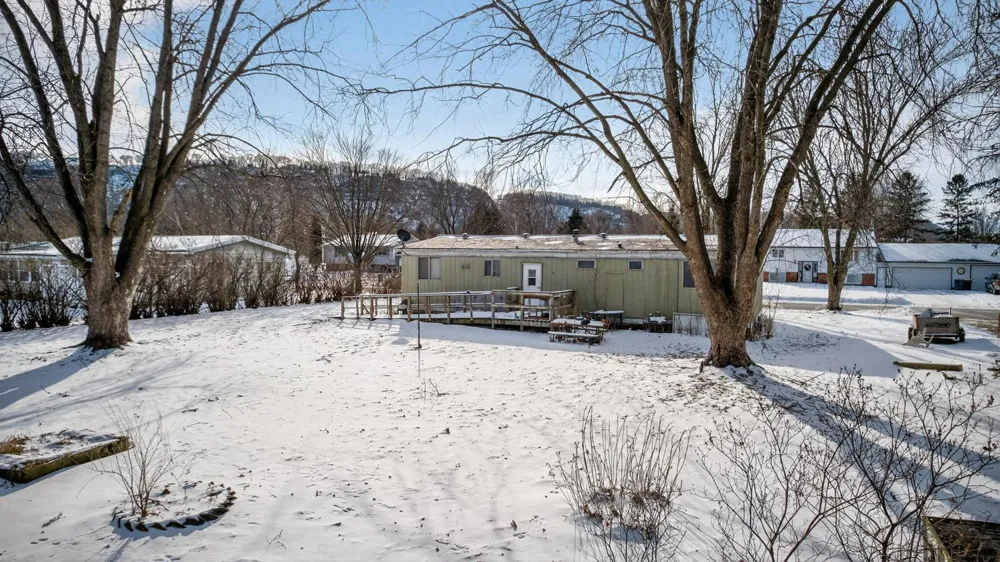 729 S 10th Street Lake City, MN 55041