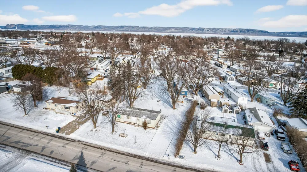 729 S 10th Street Lake City, MN 55041