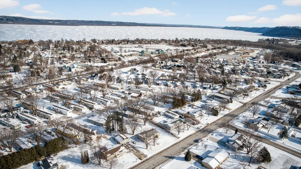 729 S 10th Street Lake City, MN 55041
