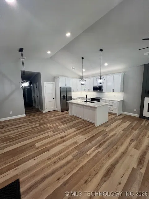 29 Circle Drive Monkey Island, OK 74331