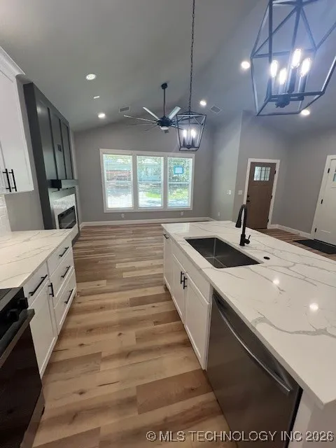 29 Circle Drive Monkey Island, OK 74331