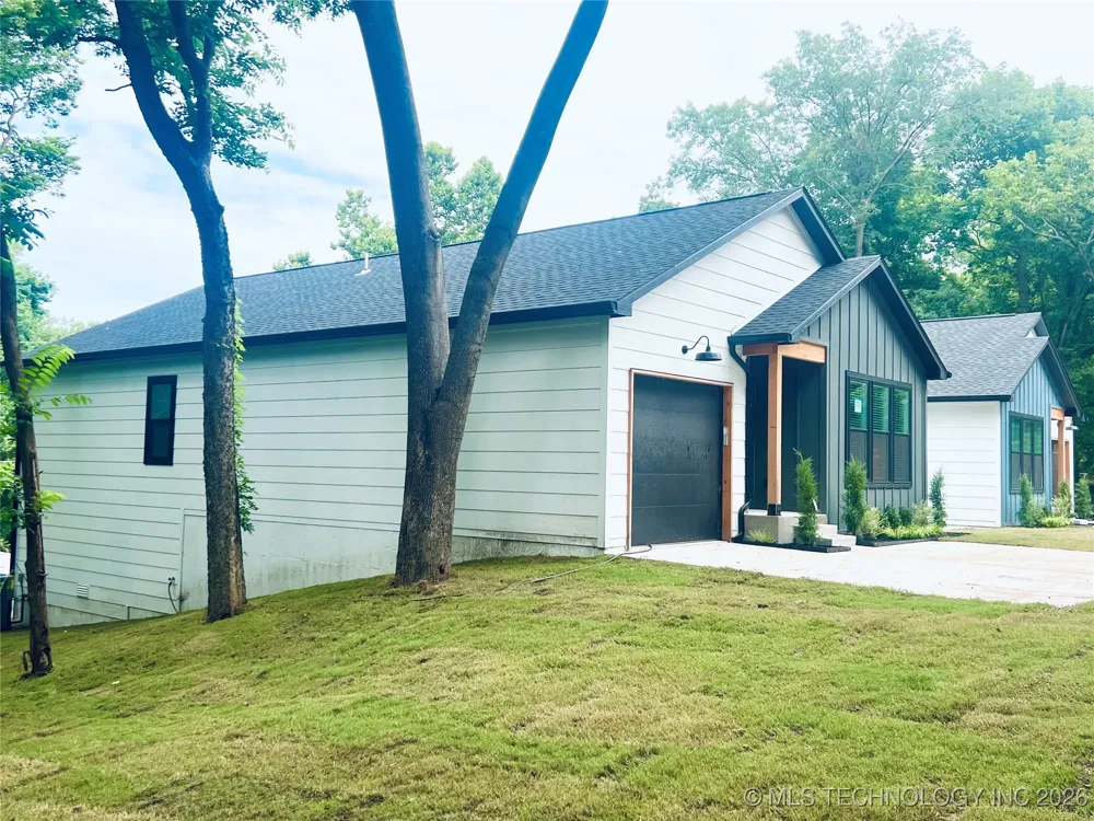 29 Circle Drive Monkey Island, OK 74331