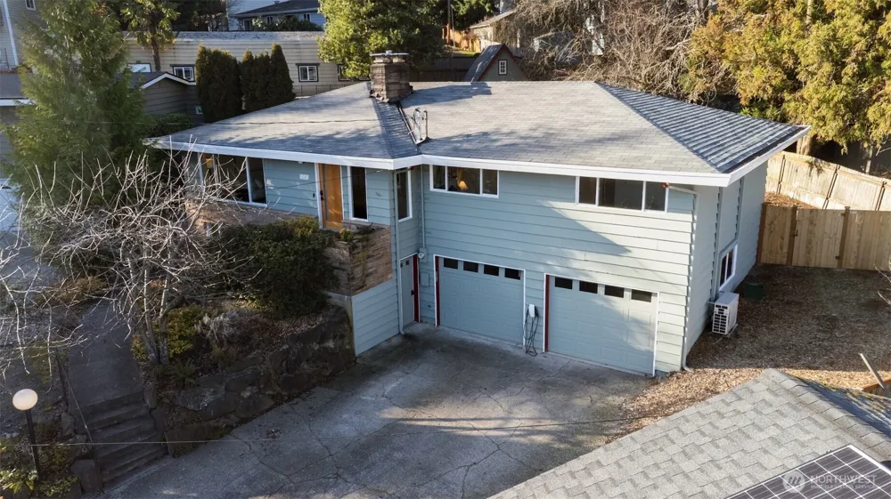 1040 NE 154th Street