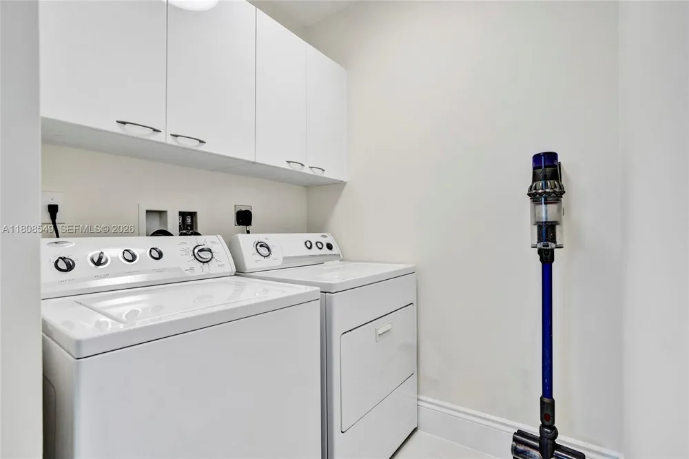 16001 Collins Ave #1604 Sunny Isles Beach, FL 33160