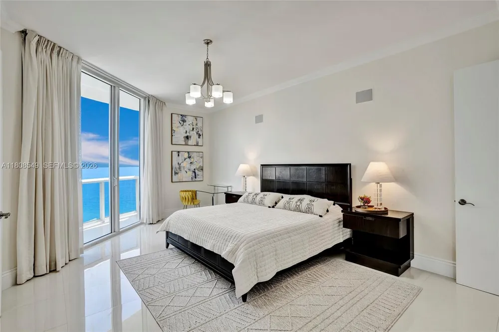 16001 Collins Ave #1604 Sunny Isles Beach, FL 33160