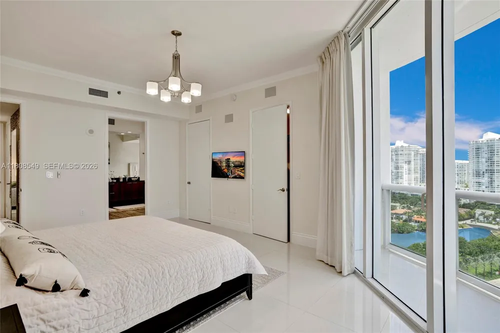 16001 Collins Ave #1604 Sunny Isles Beach, FL 33160