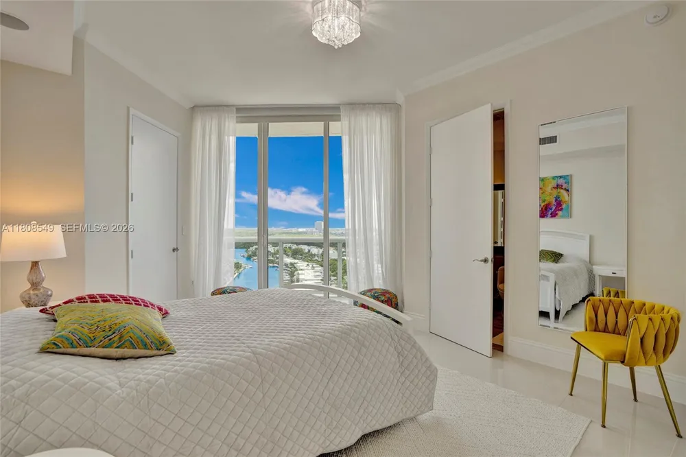 16001 Collins Ave #1604 Sunny Isles Beach, FL 33160