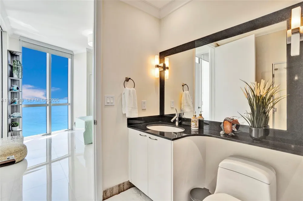 16001 Collins Ave #1604 Sunny Isles Beach, FL 33160