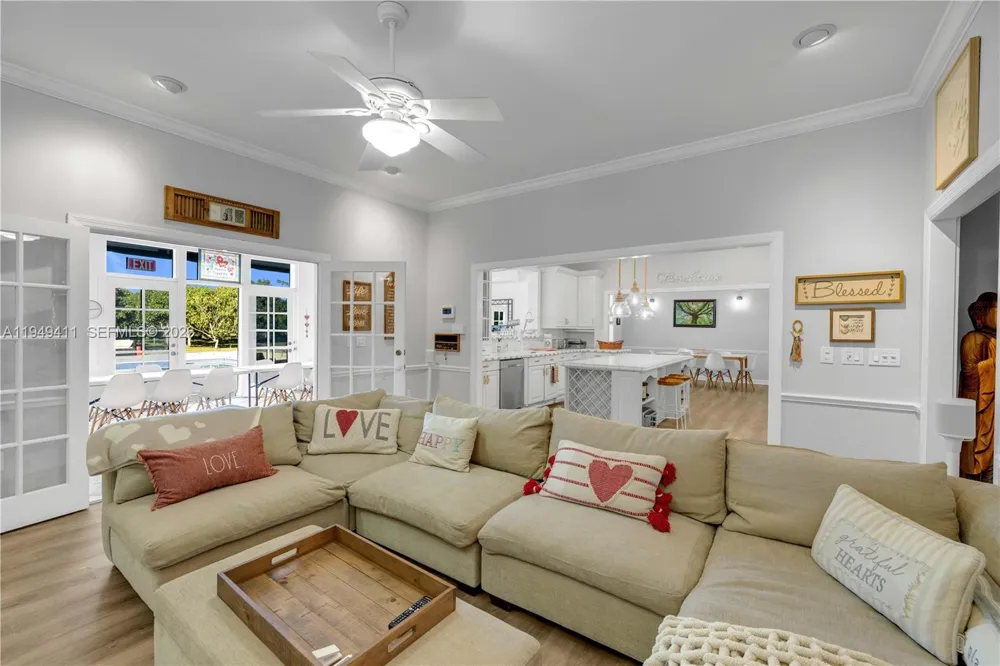 27950 SW 182nd Ave Homestead, FL 33031
